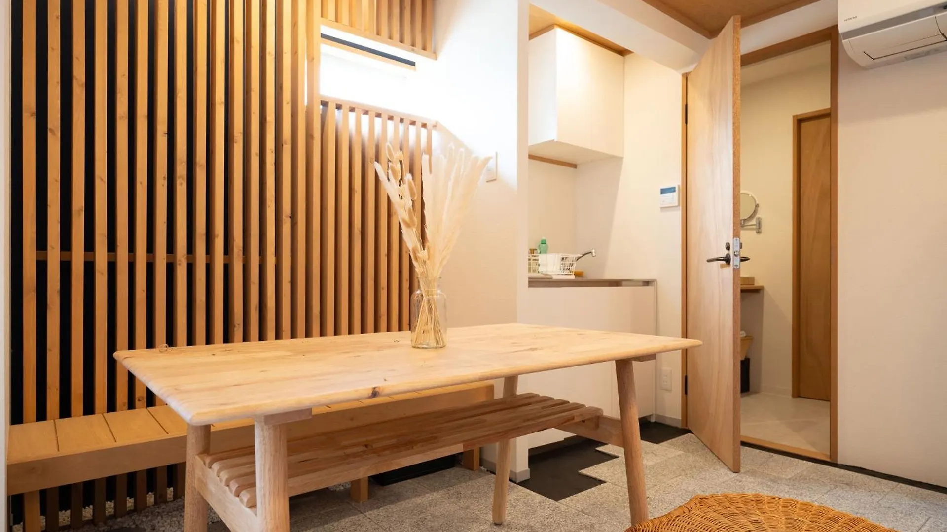 Semesterbostad Inn Plus Hanamidou Kyoto